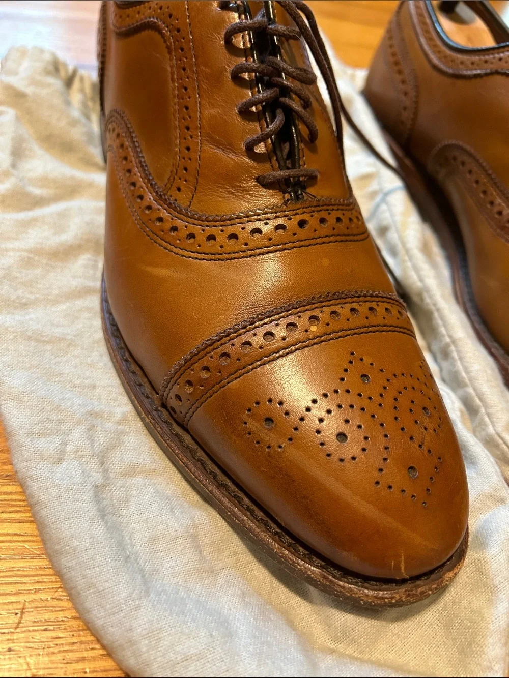 Allen Edmonds Walnut Brown Leather Strand Oxford Dress Shoes and Belt - Men